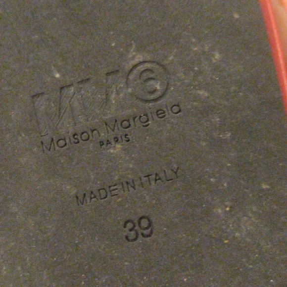 ✨️Host pick✨️ MM6 red leather platform sandal size 39 - Picture 7 of 7